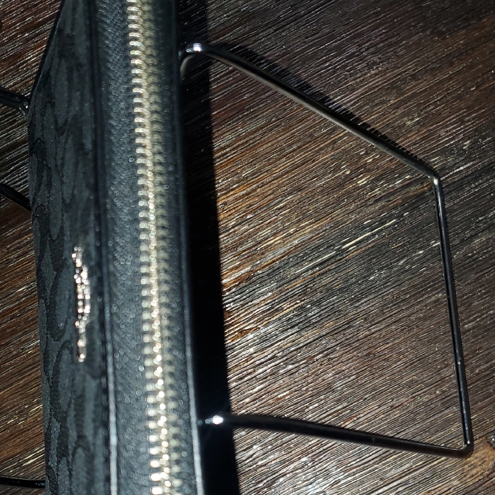 Coach Black Signature Zip Wallet - Picture 6 of 9